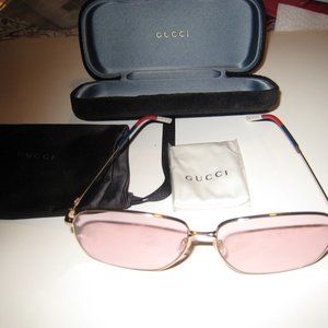 GUCCI SUNGLASSES